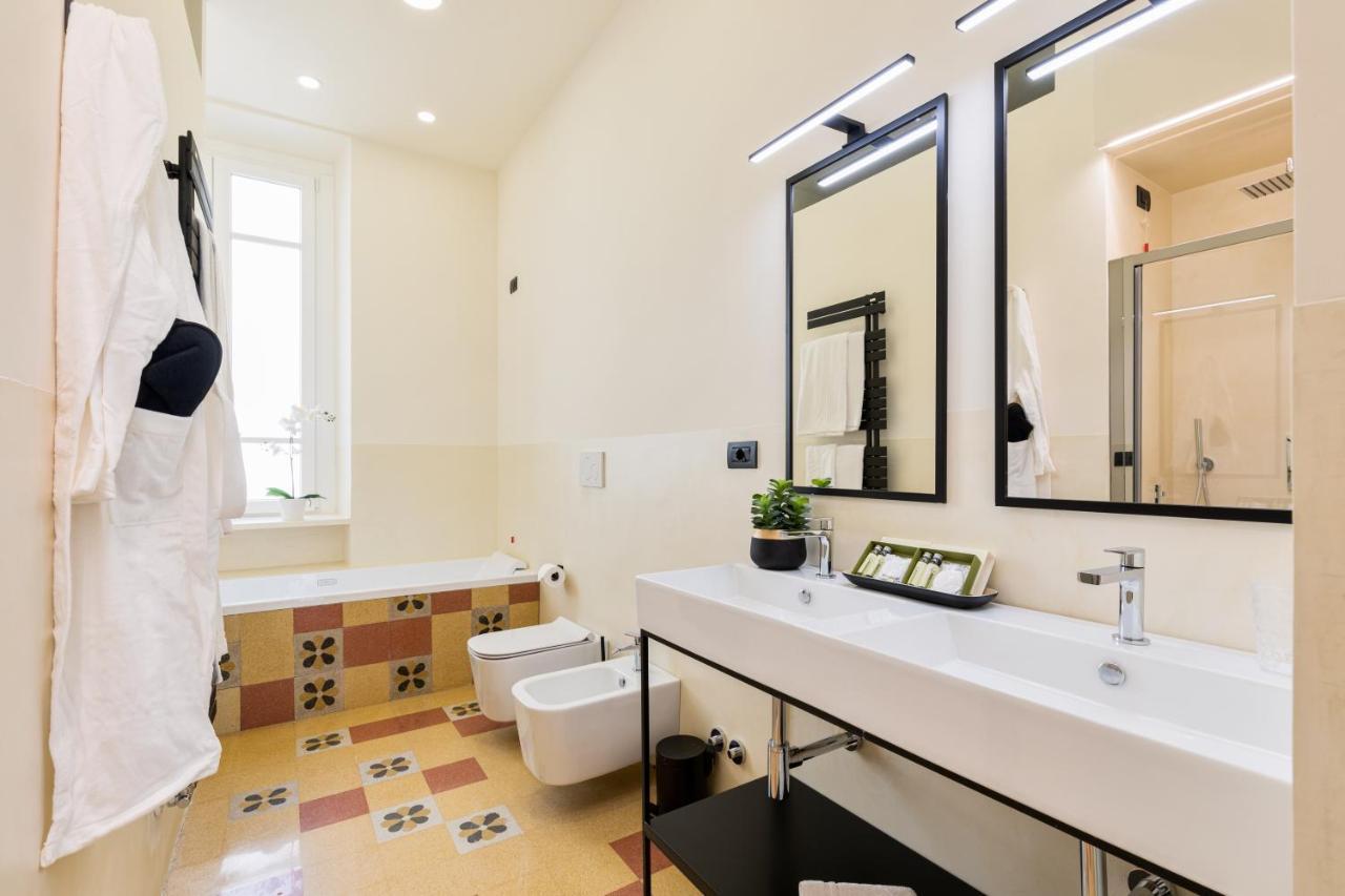 רומא Foresteria Di Piazza Cavour - Luxury Suites & Guest House מראה חיצוני תמונה